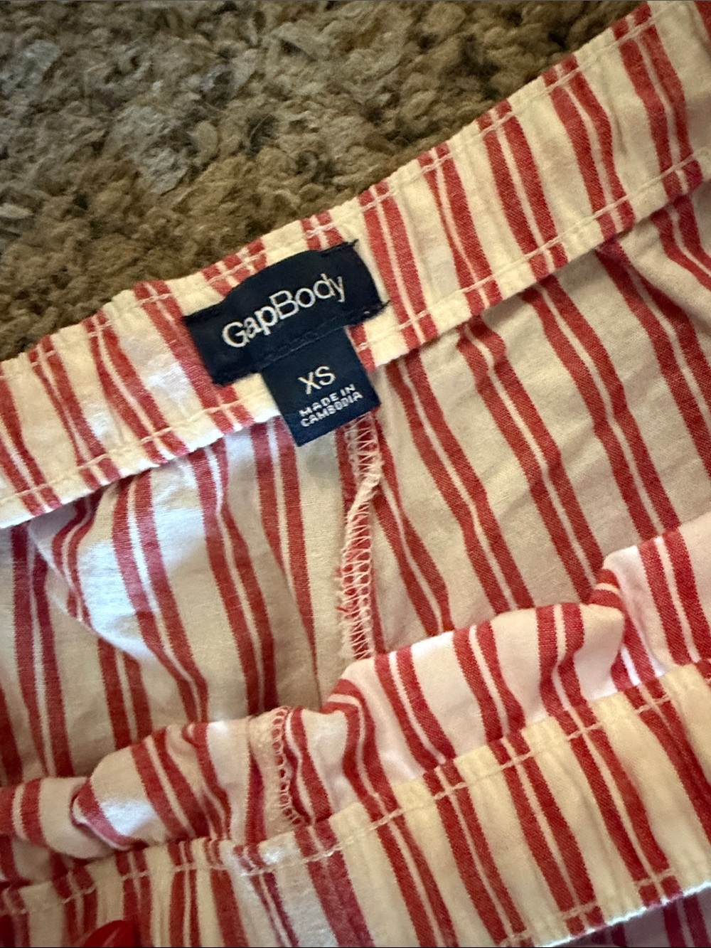GAP Red and White Striped Casual Pants - Picture 2 of 3